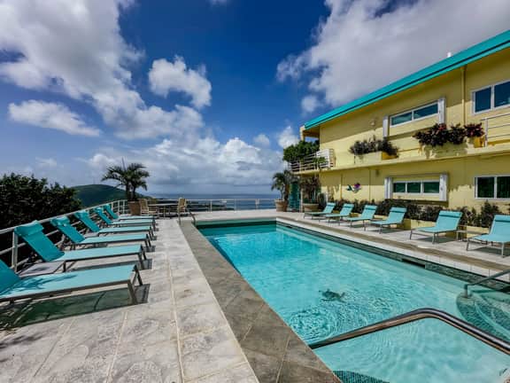 Skyline Sunshine 3BR